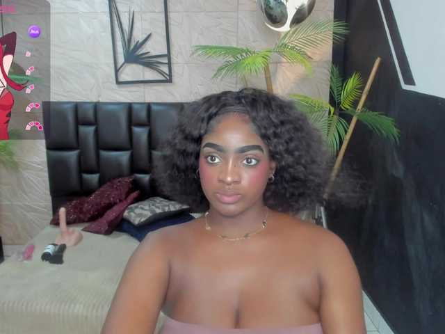 alana-bonny live cam on BongaCams