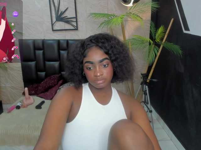 alana-bonny live cam on BongaCams
