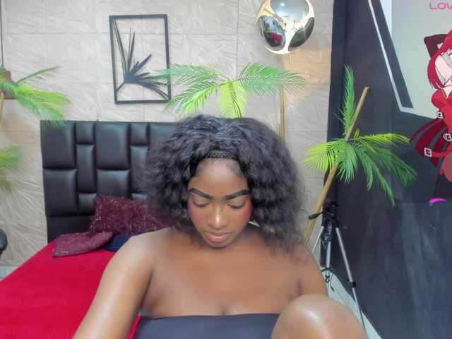 alana-bonny live cam on BongaCams