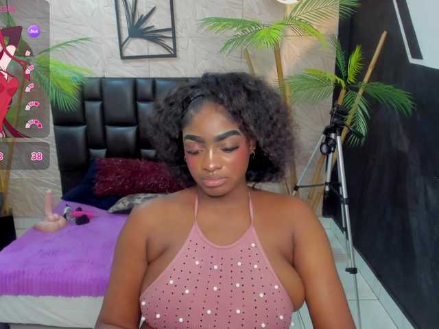 alana-bonny live cam on BongaCams