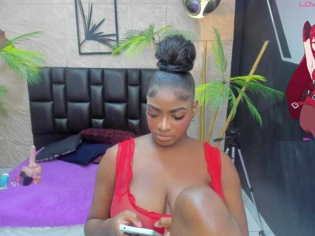alana-bonny live cam on BongaCams