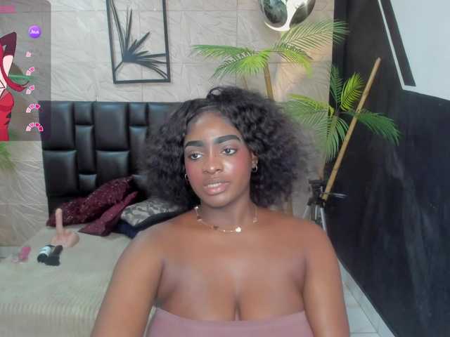 alana-bonny live cam on BongaCams