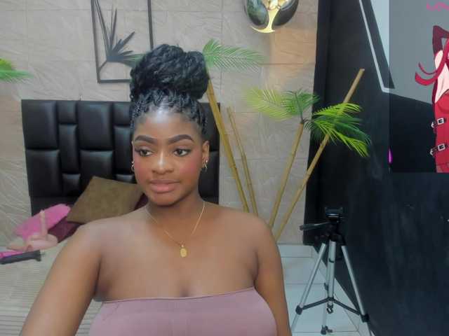 alana-bonny live cam on BongaCams