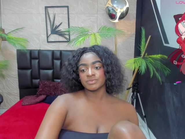 alana-bonny live cam on BongaCams