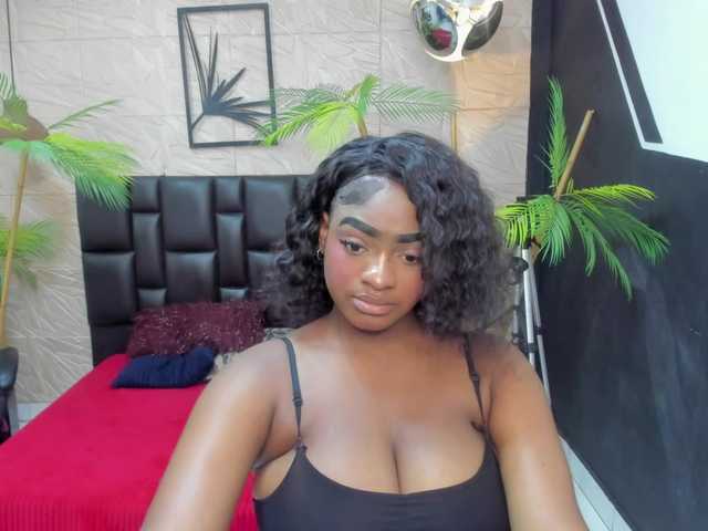 alana-bonny live cam on BongaCams