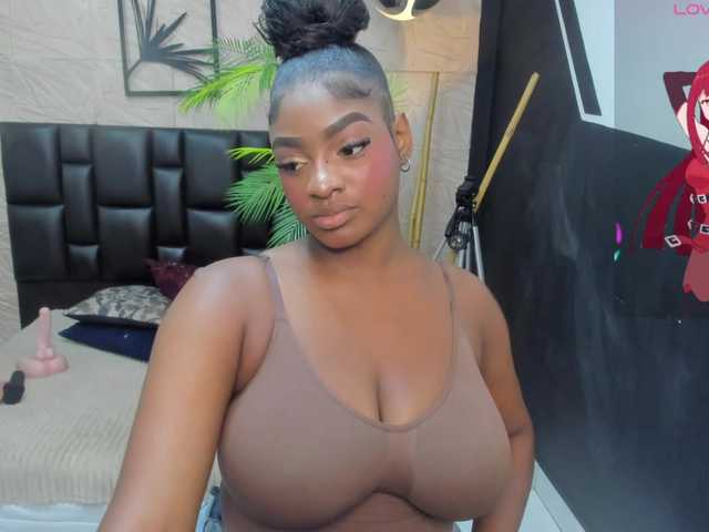 alana-bonny live cam on BongaCams