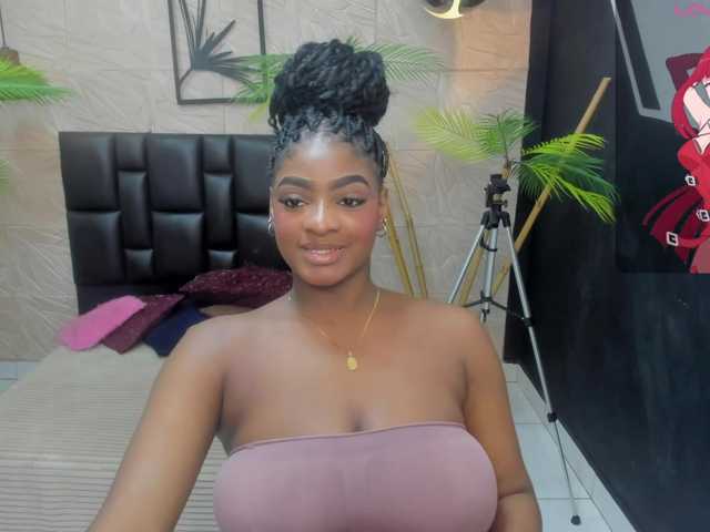 alana-bonny live cam on BongaCams