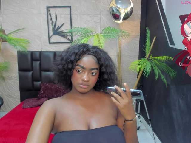 alana-bonny live cam on BongaCams