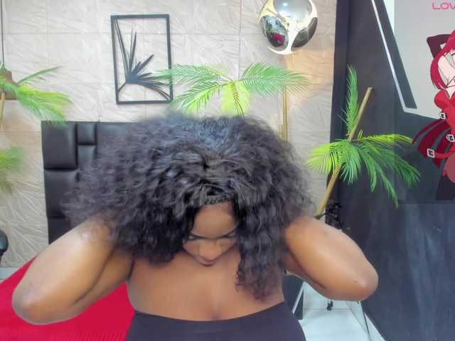 alana-bonny live cam on BongaCams