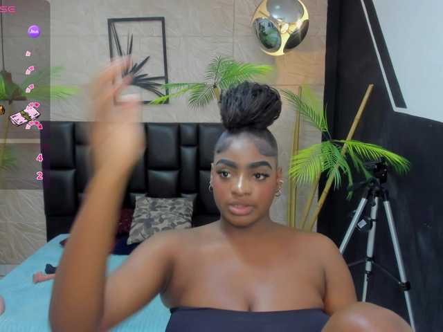 alana-bonny live cam on BongaCams