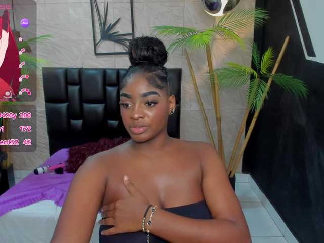 alana-bonny live cam on BongaCams