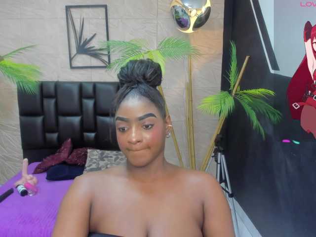 alana-bonny live cam on BongaCams