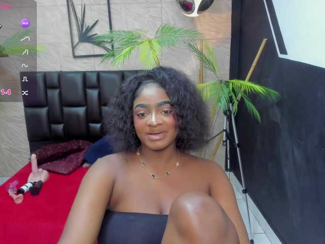 alana-bonny live cam on BongaCams