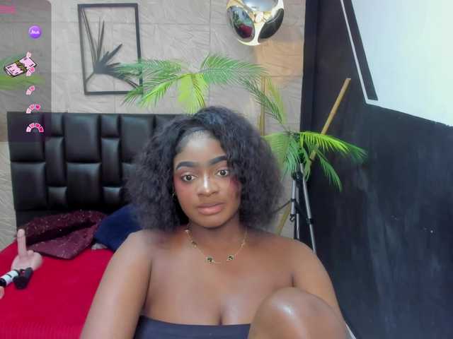 alana-bonny live cam on BongaCams