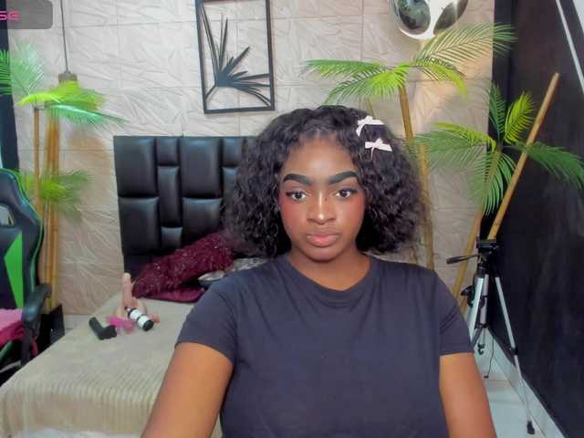 alana-bonny live cam on BongaCams