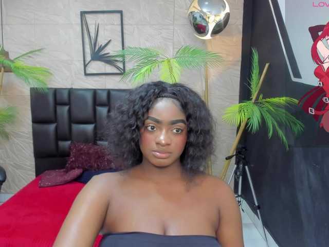 alana-bonny live cam on BongaCams