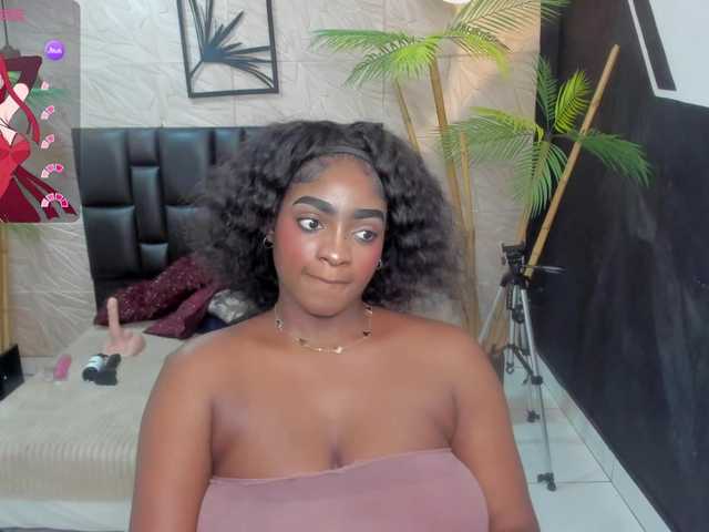 alana-bonny live cam on BongaCams