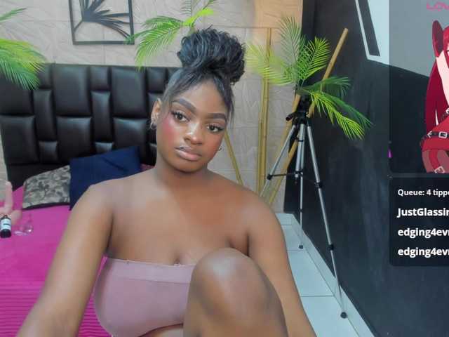 alana-bonny live cam on BongaCams