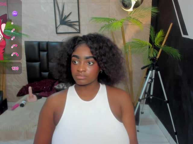 alana-bonny live cam on BongaCams