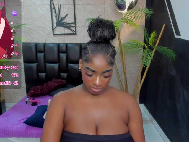 alana-bonny live cam on BongaCams