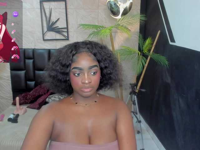 alana-bonny live cam on BongaCams