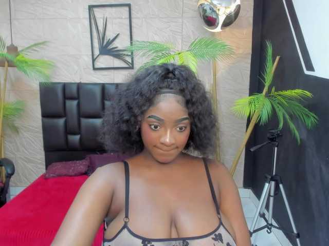 alana-bonny live cam on BongaCams