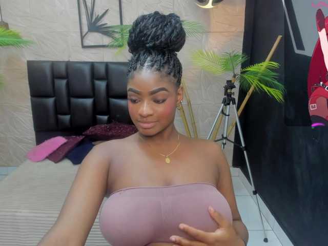 alana-bonny live cam on BongaCams
