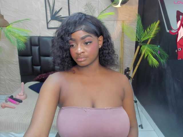 alana-bonny live cam on BongaCams
