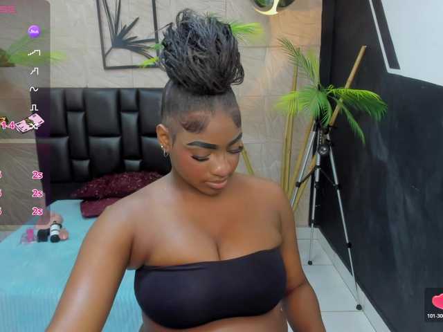 alana-bonny live cam on BongaCams