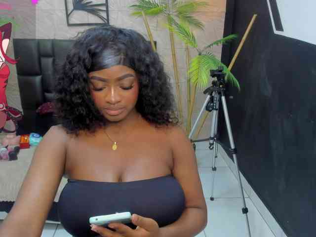 alana-bonny webcam