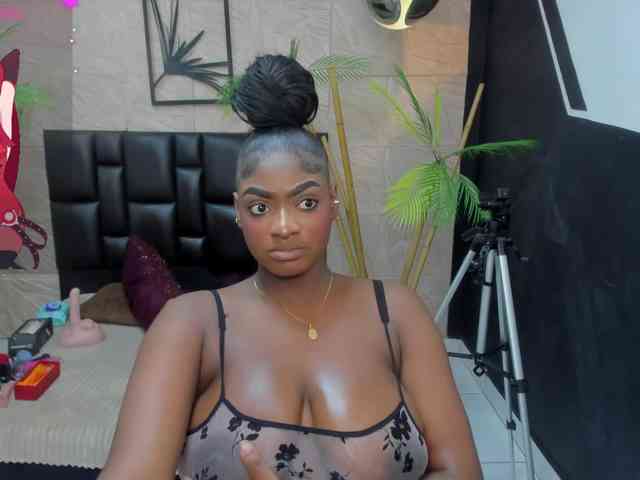 alana-bonny webcam