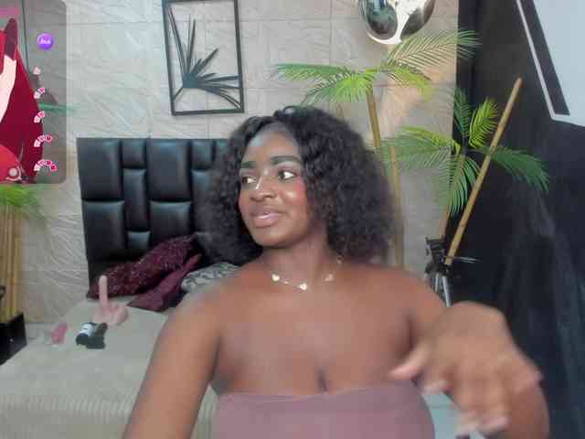 alana-bonny's live room
