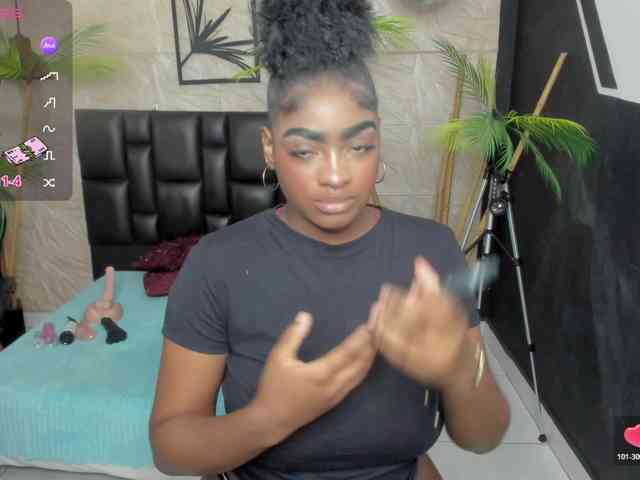 alana-bonny webcam