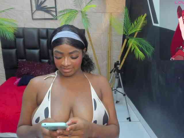 alana-bonny webcam
