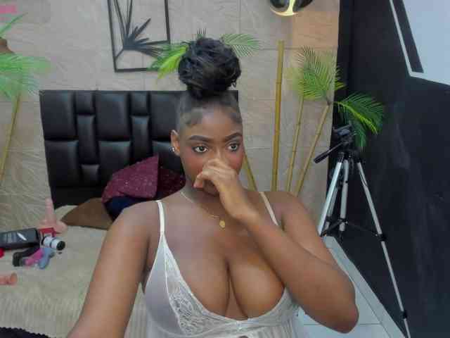 alana-bonny webcam