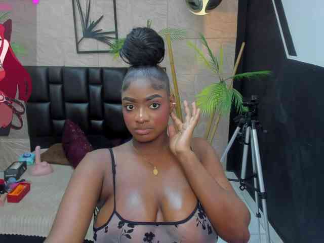 alana-bonny webcam
