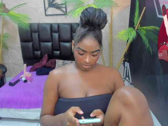 alana-bonny webcam
