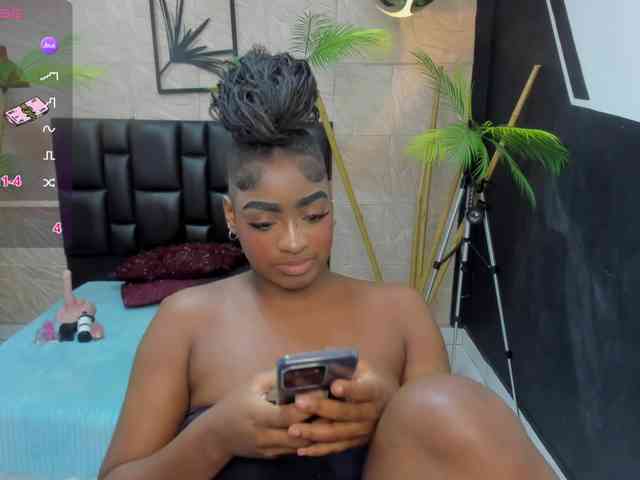 alana-bonny webcam