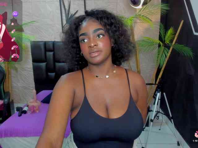 alana-bonny webcam