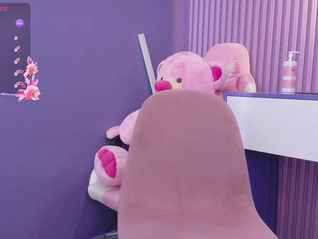 AmyJoness1 live cam on BongaCams