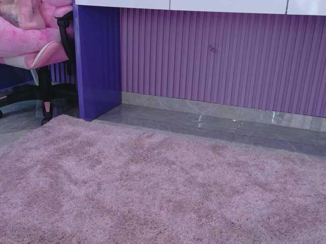 AmyJoness1 live cam on BongaCams