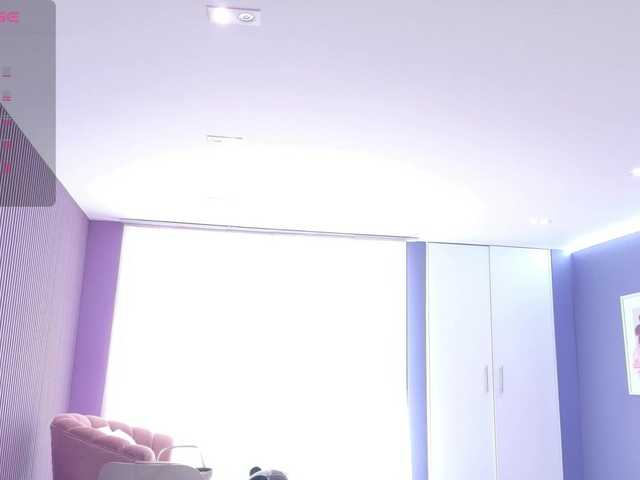 AmyJoness1 live cam on BongaCams