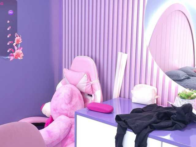 AmyJoness1 live cam on BongaCams