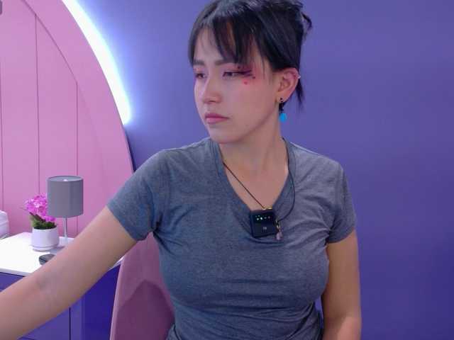 AmyJoness1's BongaCams show and profile