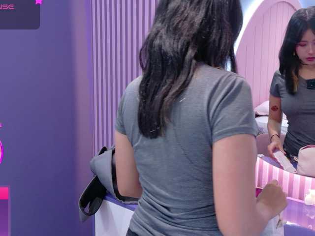 AmyJoness1 live cam on BongaCams