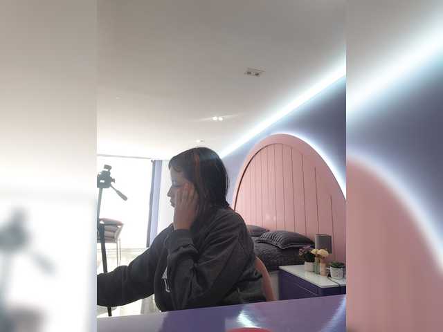 AmyJoness1 live cam on BongaCams