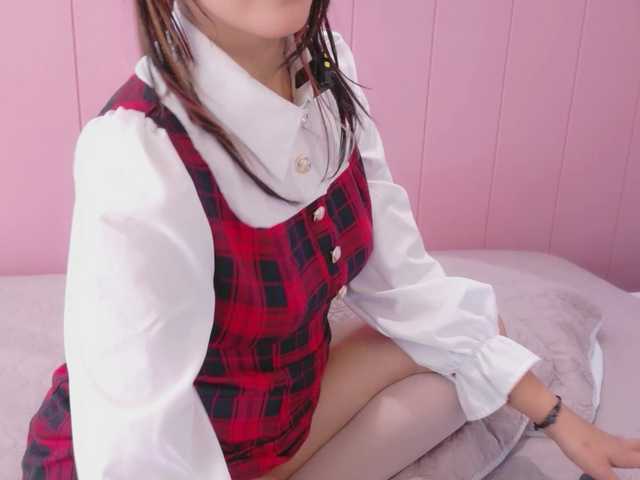 AmyJoness1 live cam on BongaCams