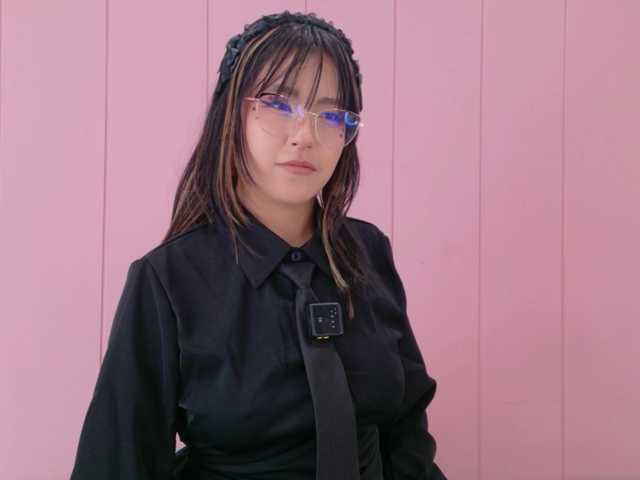 AmyJoness1 live cam on BongaCams