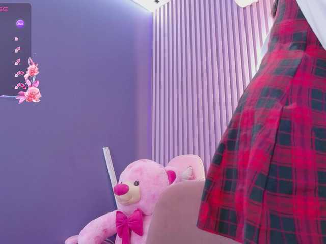 AmyJoness1 live cam on BongaCams