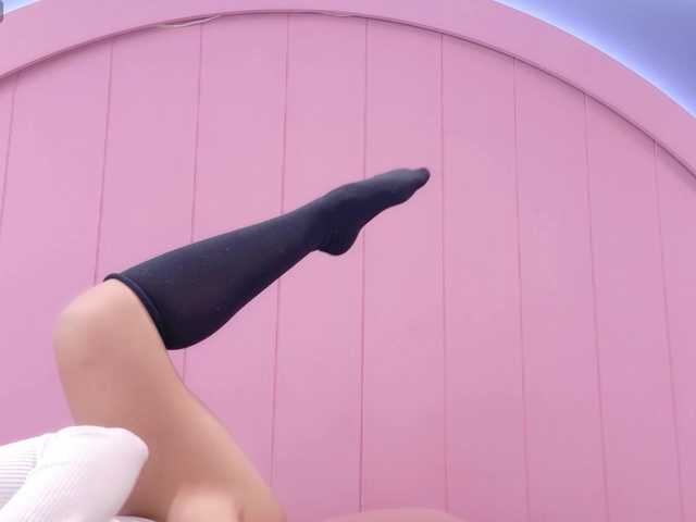 AmyJoness1 live cam on BongaCams